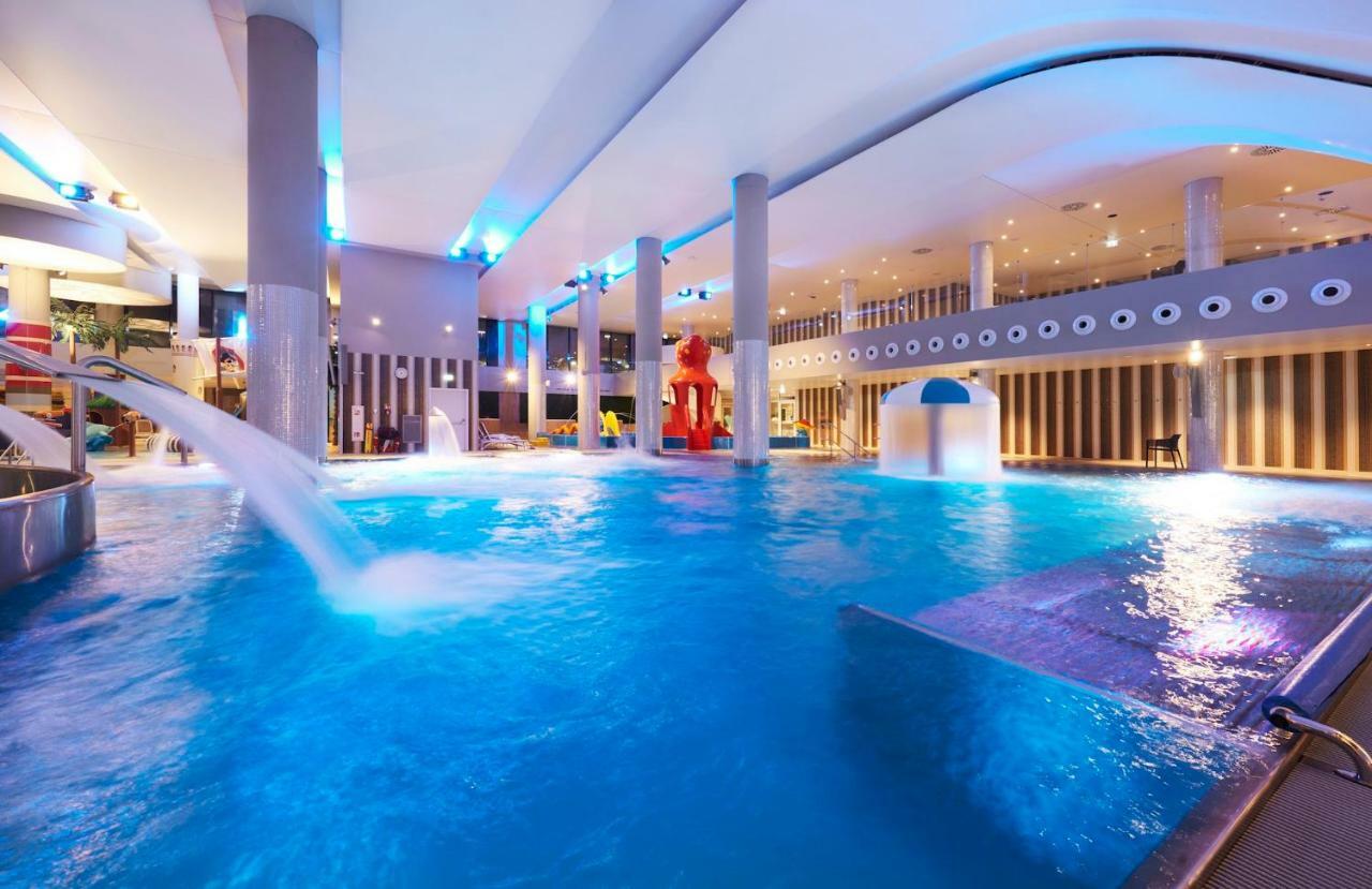 شقة Vacationclub - Rezydencja Bursztyn Apartament 20 سفينويتشي المظهر الخارجي الصورة